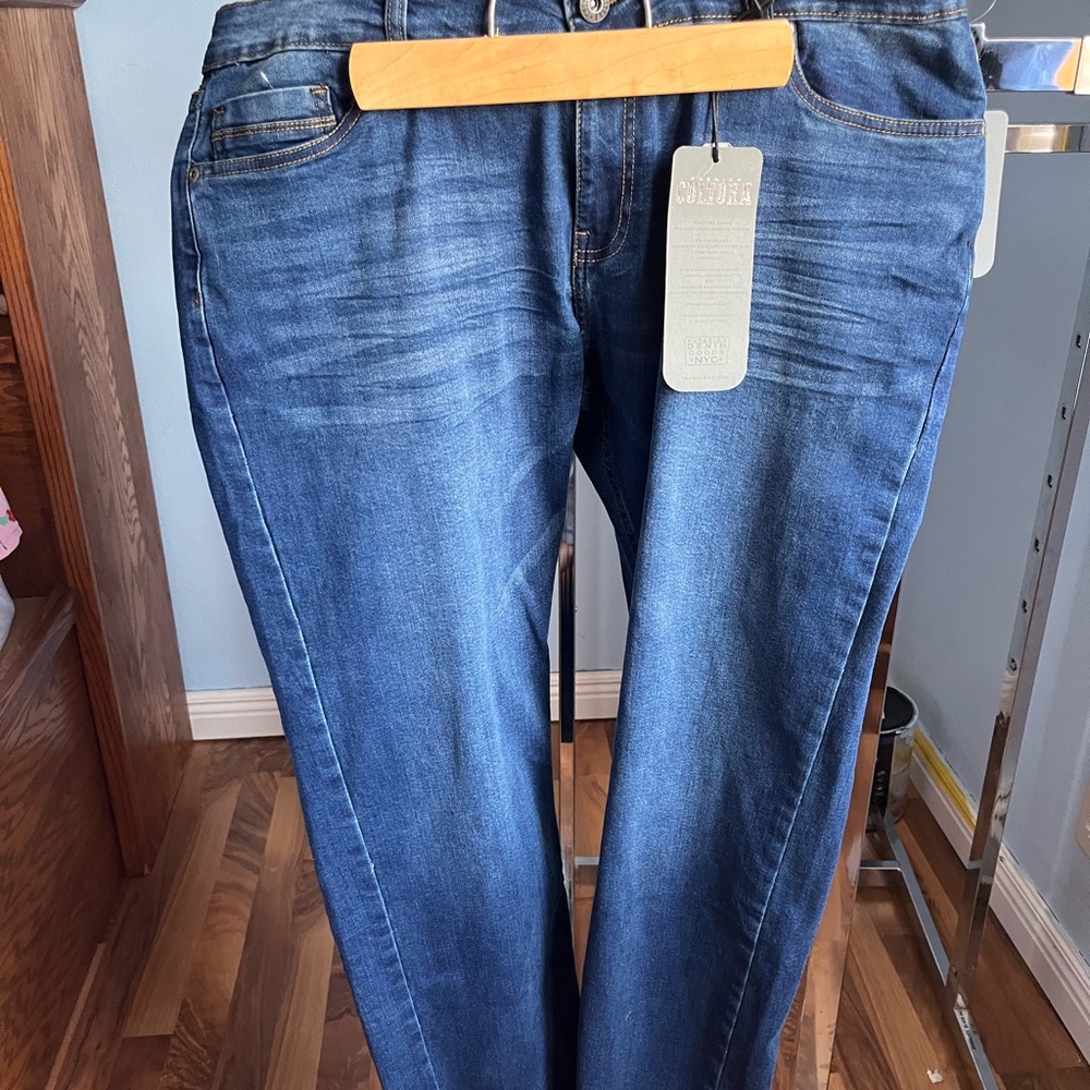 Stylish Blue Denim Jeans